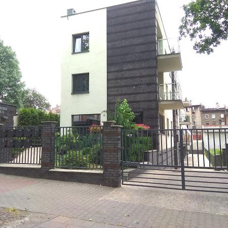 Luxury Apartment With Own Parking Chorzów Dış mekan fotoğraf