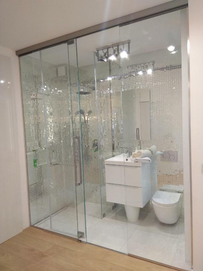 Luxury Apartment With Own Parking Chorzów Dış mekan fotoğraf