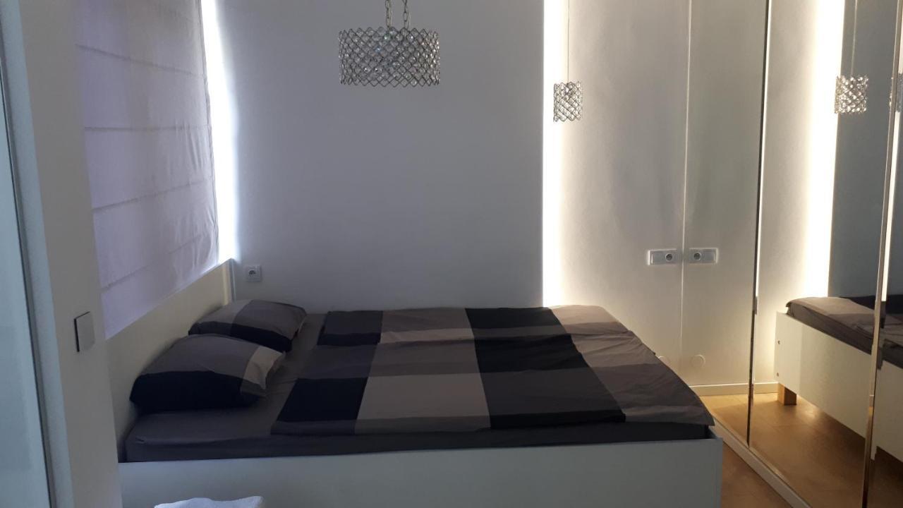 Luxury Apartment With Own Parking Chorzów Dış mekan fotoğraf